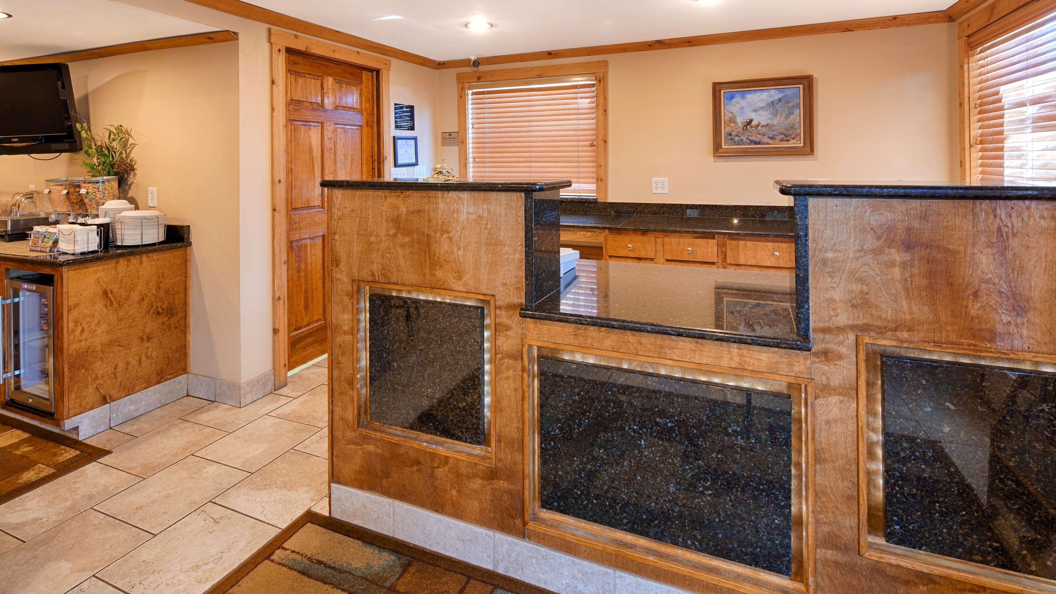 Best Western Torchlite Wheatland Екстериор снимка